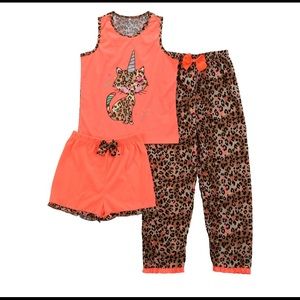 Girls 3 pc cheetah pj set size 10